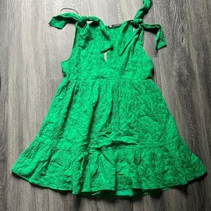 Zara green dress (perfect condition) size large